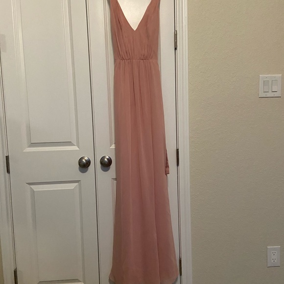 Vera Wang Criss Cross dress in Ballet Pink - Picture 2 of 4